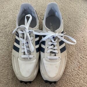 adidas Men’s White and Navy Retro Runner Sneakers